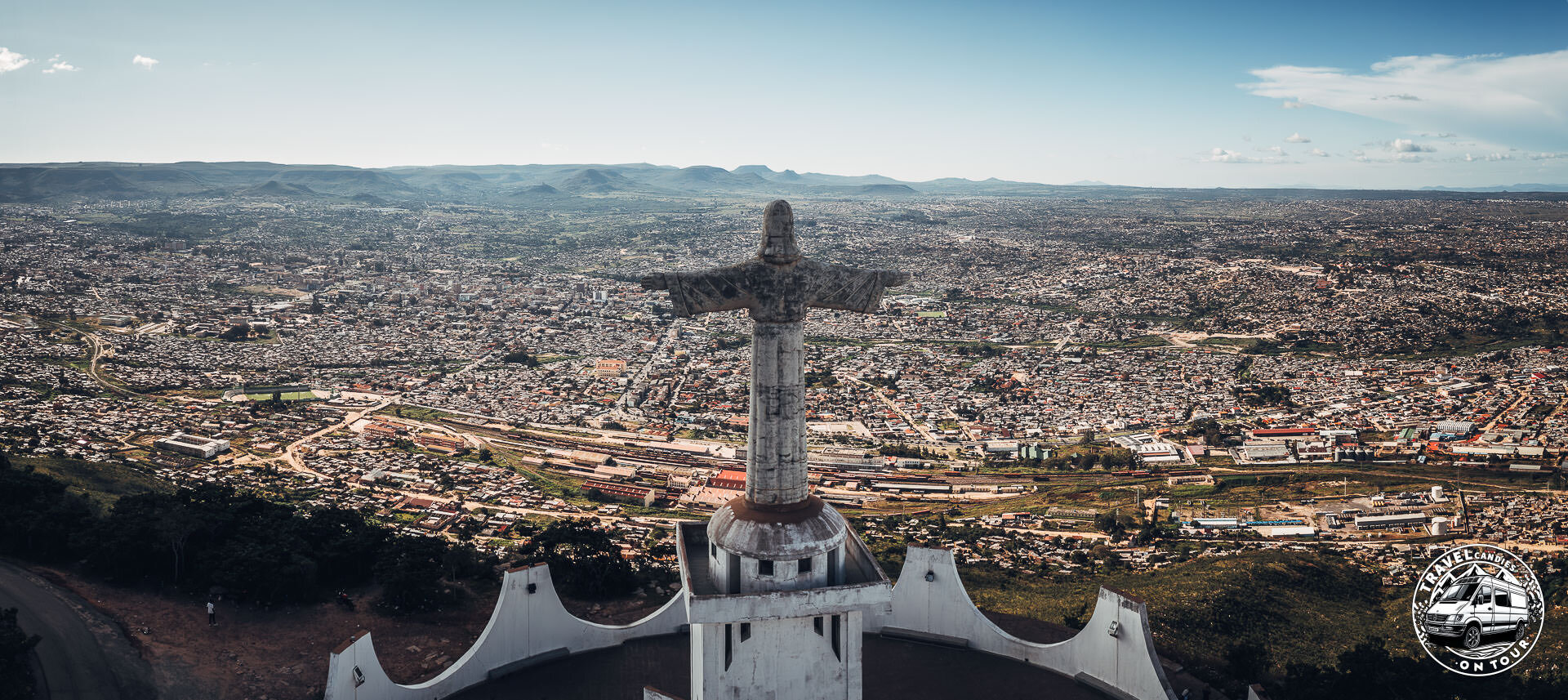 Angola, Christo Del Rei Statue - Humpata - GPS (-14,940262; 13,511258)