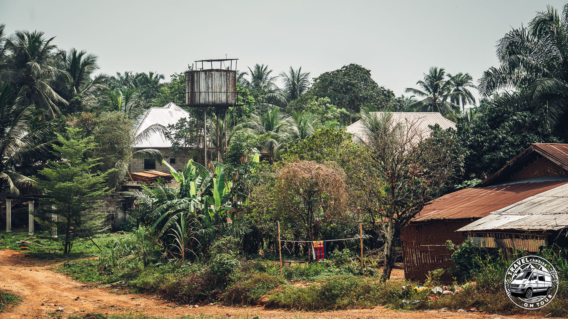 Nigeria, Akpet Central - Biase - GPS (5,610093; 8,112998)