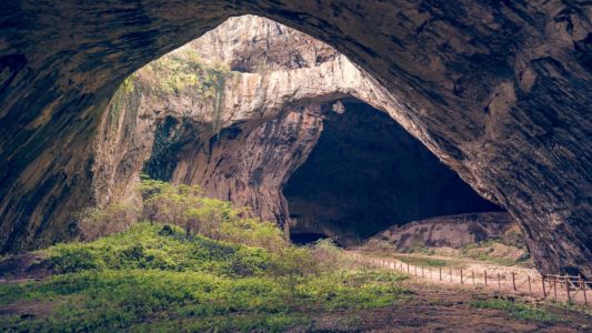 Bulgaria, Devetashka Caves, Devetaki - GPS (43,236091; 24,882973)