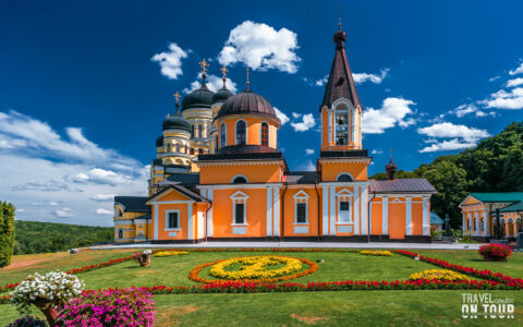 Moldova, Kloster Hâncu - Ciuciuleni - GPS (47,080519; 28,322673)
