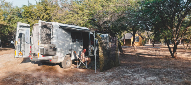 Senegal, Guéthie, Zebrabar Camping - Mouit - GPS (15,864168; -16,512130)