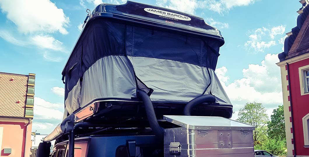 TRAVELcandies On Tour - Jeep Wrangler JK - Rooftop-Tent & Diesel Heater