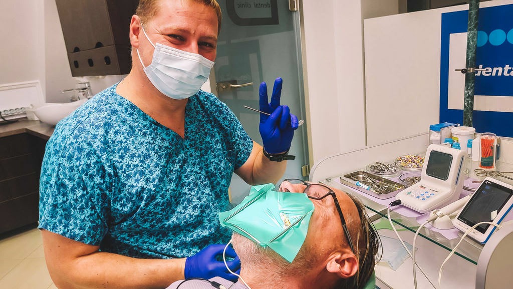 Moldova, at a dentist - misc costs of world travel