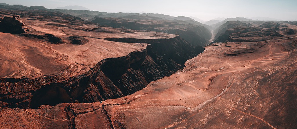 Alshiq Canyon, Saudi Arabia